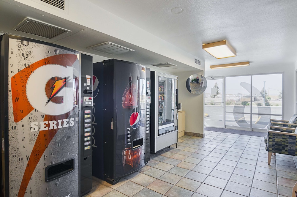 Motel6 Laramie, WY 14/52