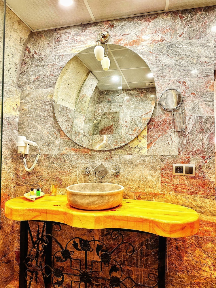 Sakli Cave House 77/100