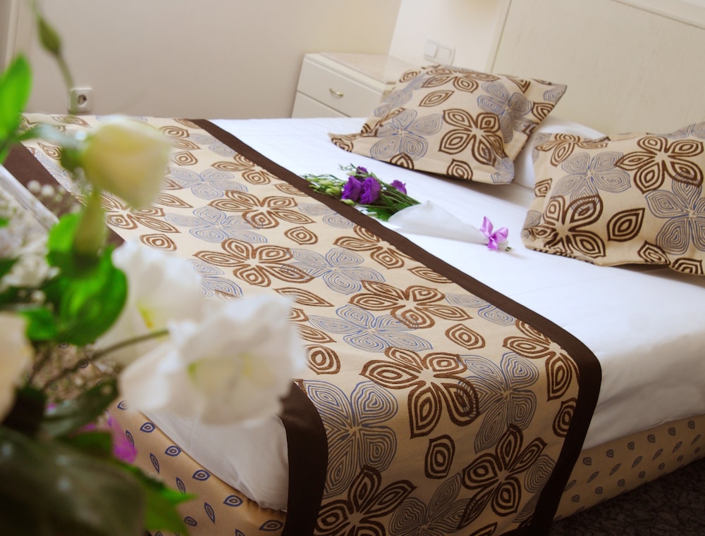 Class Hotel 24/50