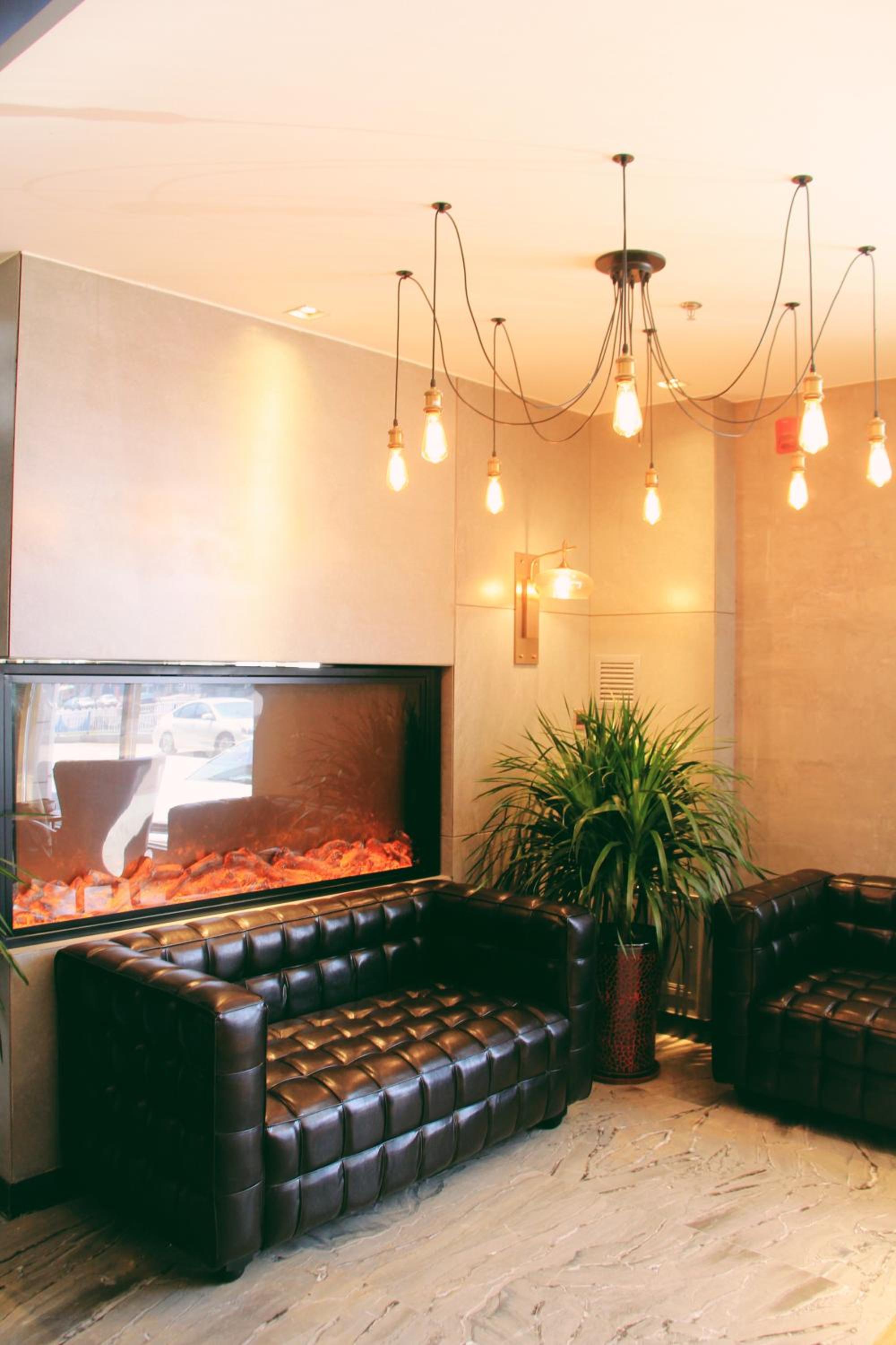 James Joyce Coffetel (Qinhuangdao Qinhuangdao Railway Station Wanda Plaza) 40/64