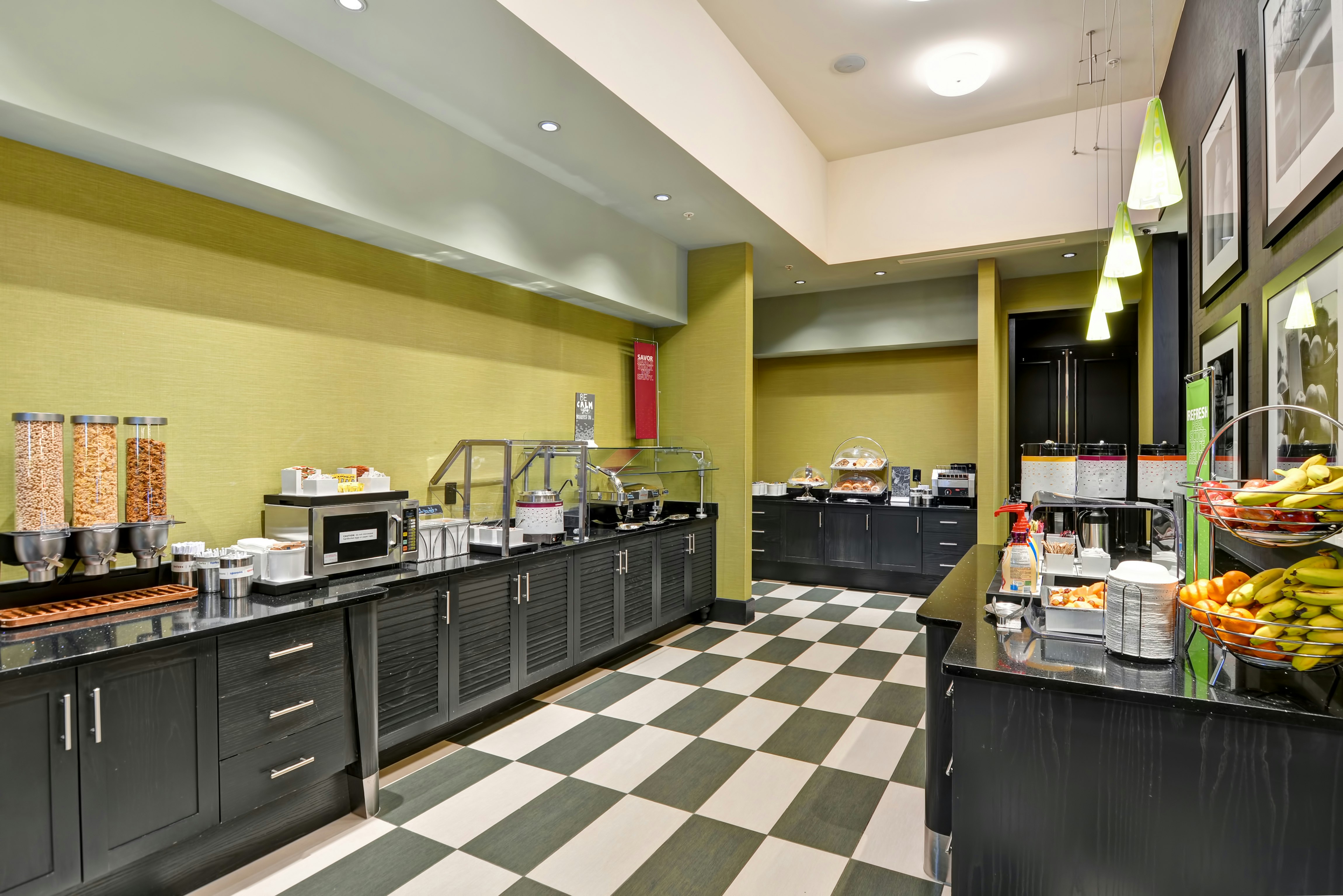 Hampton Inn And Suites Raleigh Crabtree Valley Nc 6/55