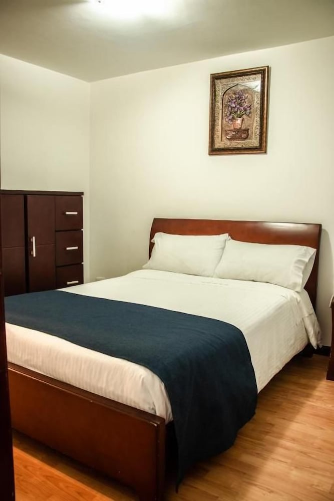 Nogal Suite Hotel Pasto 30/50