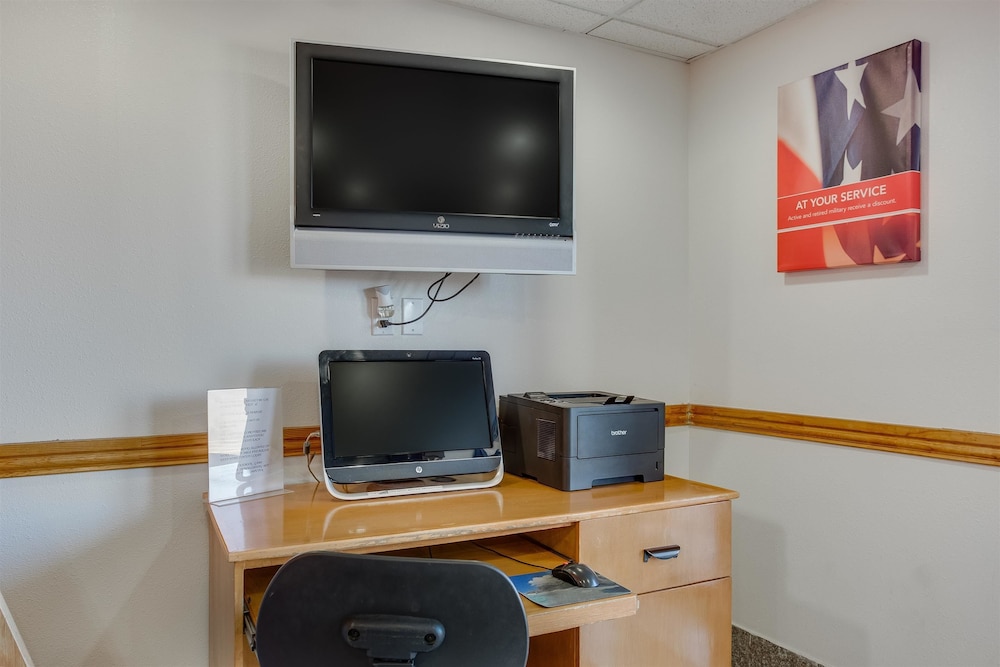 Motel6 El Paso, TX - West 46/66