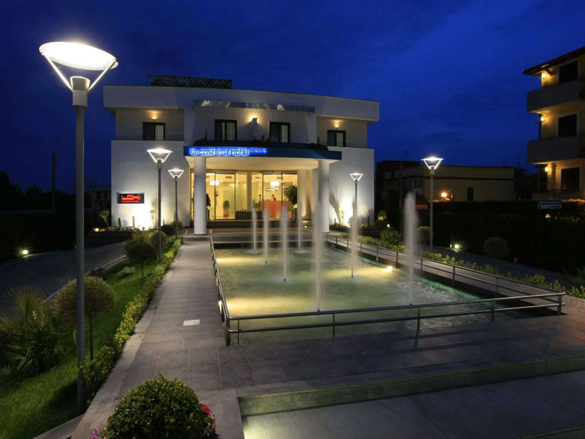 La Costiera Hotel 7/39