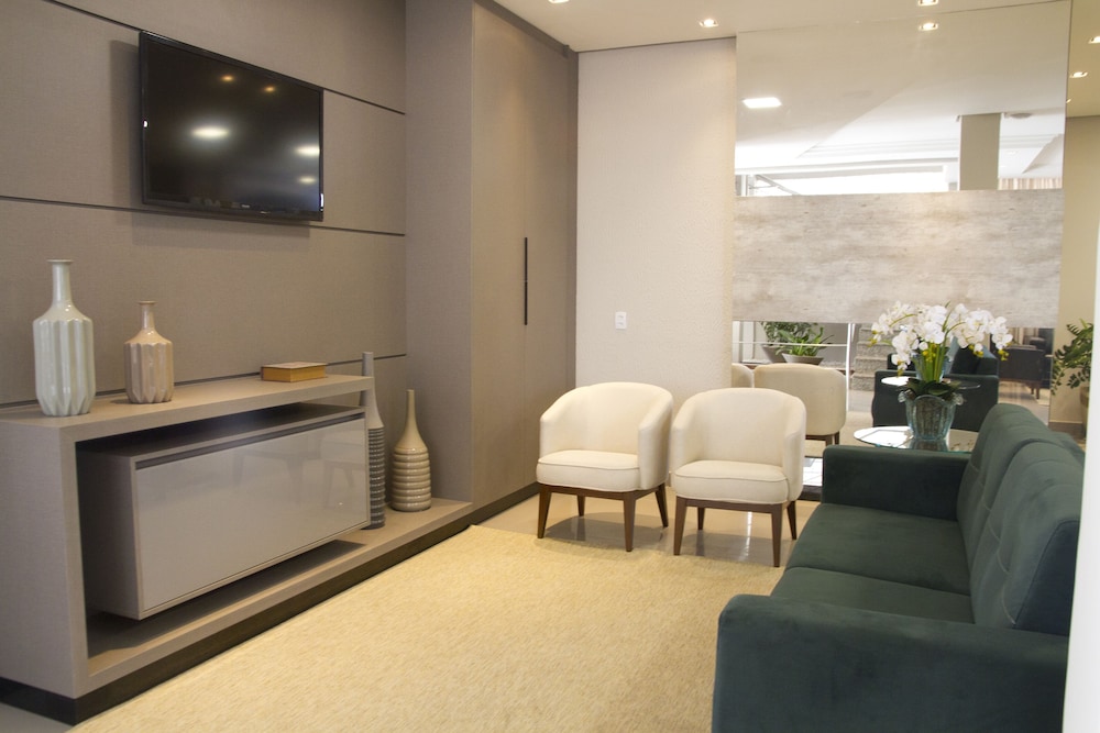 Presidente Hotel 29/38