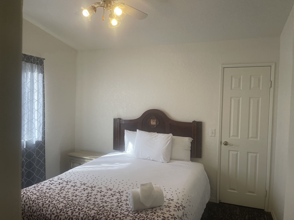 Miracle Springs Resort Spa 19/71