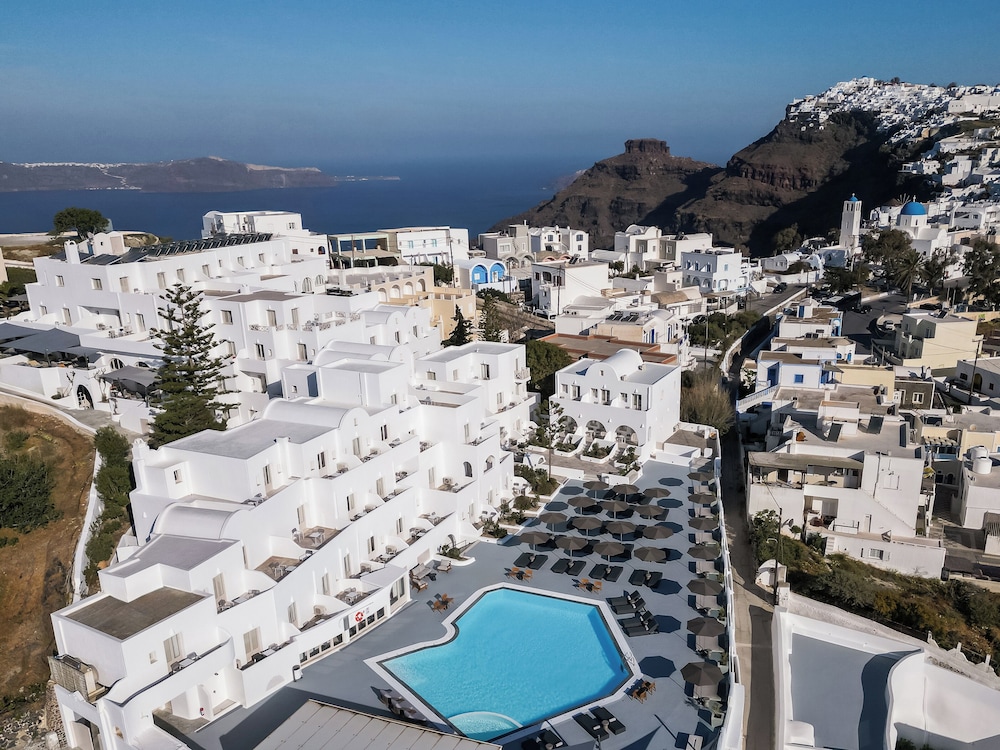 Santorini Palace Hotel 52/58