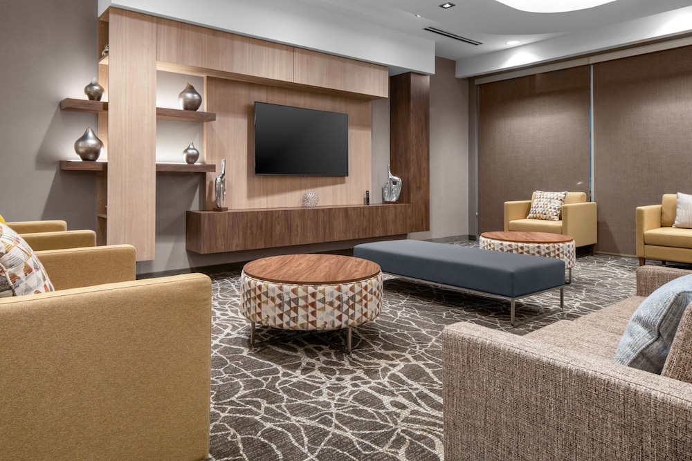 SpringHill Suites by Marriott Charlotte Huntersville 31/42