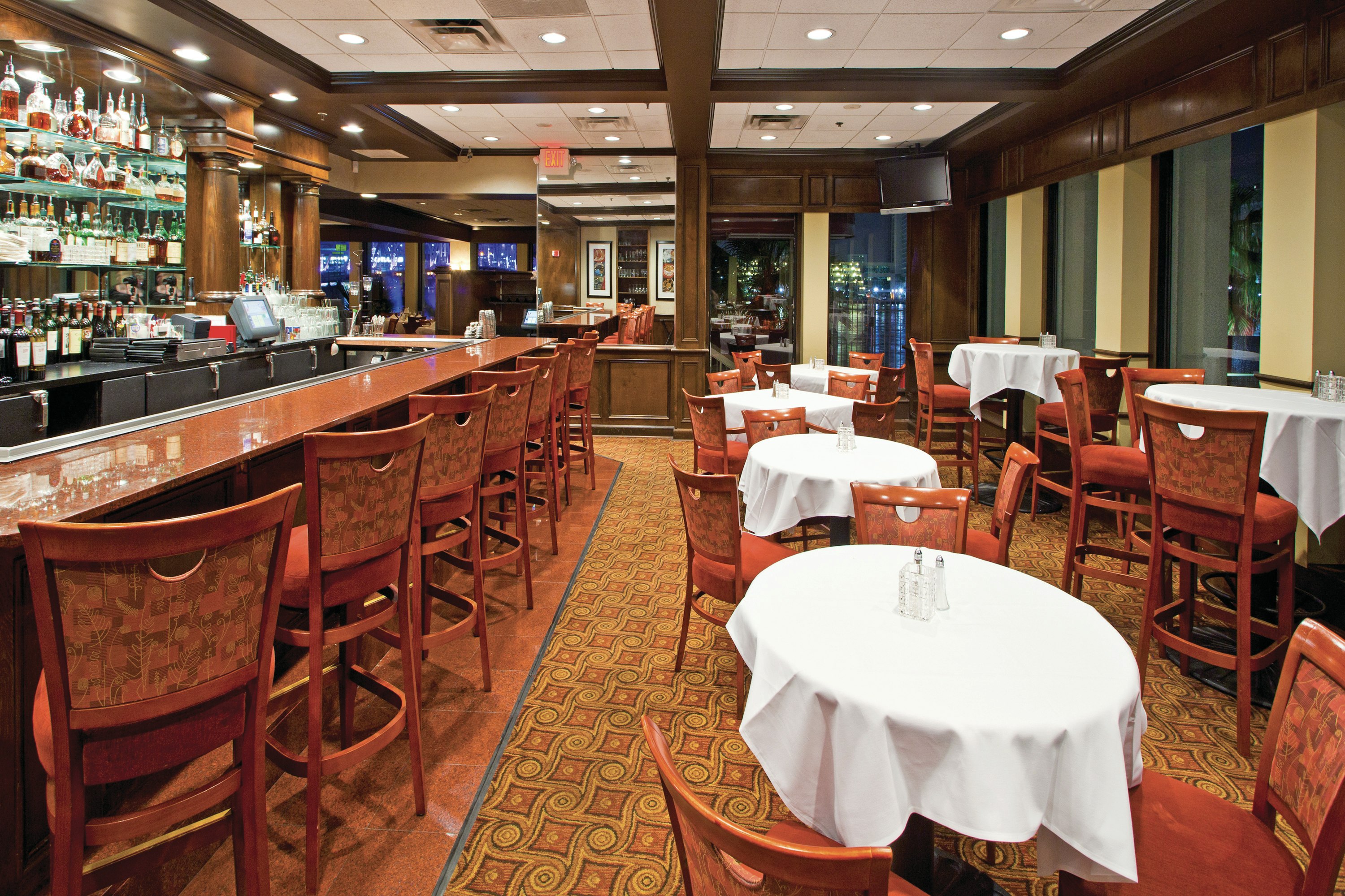 Doubletree By Hilton Hotel Jacksonville Riverfront 12/35