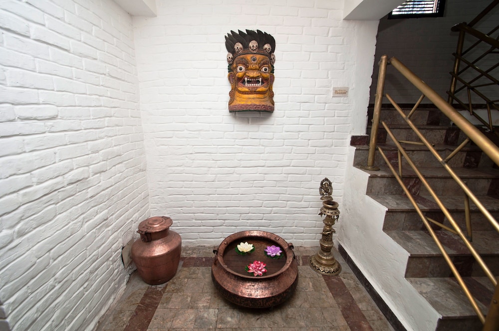 Siddhi Home & Restaurant 39/45