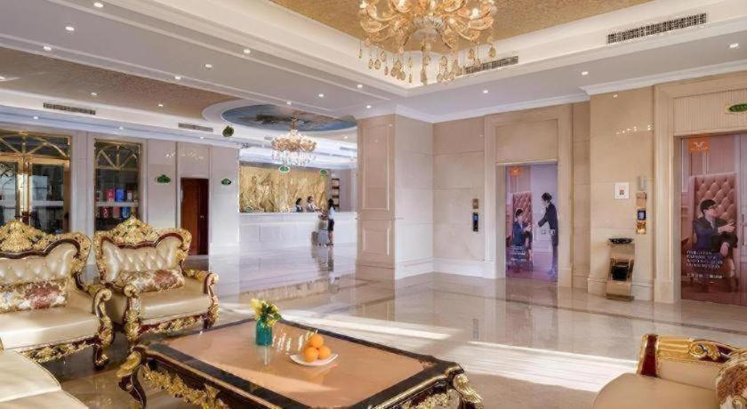 Vienna Hotel (Guangzhou Baiyun University Jinyuan Plaza) 9/54