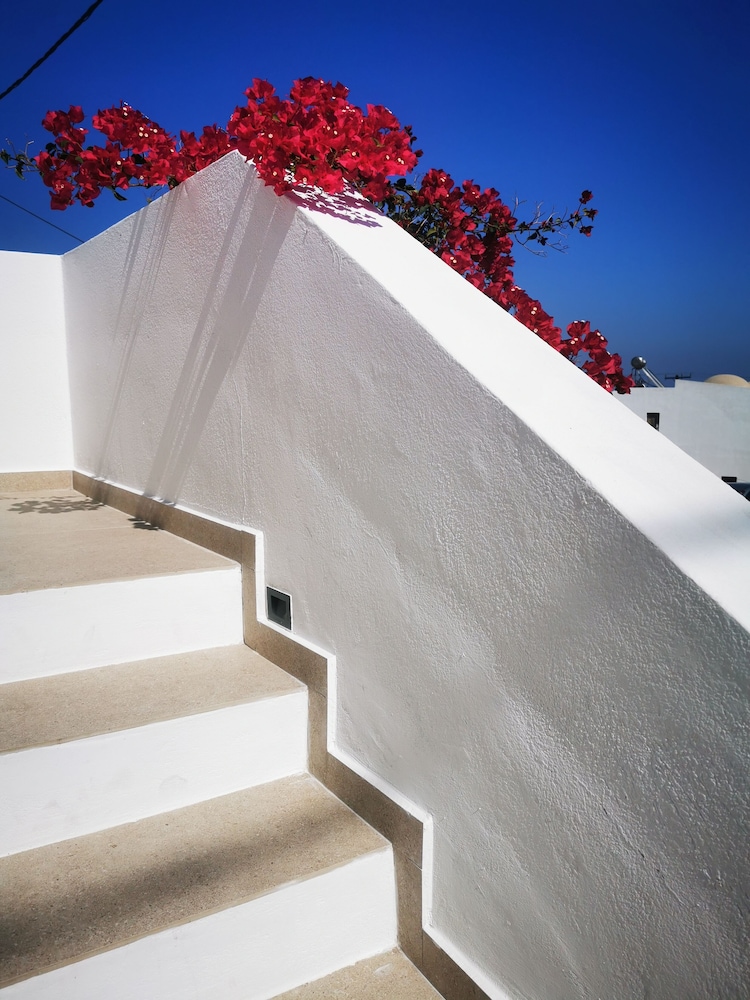 Muses Cycladic Suites 7/80