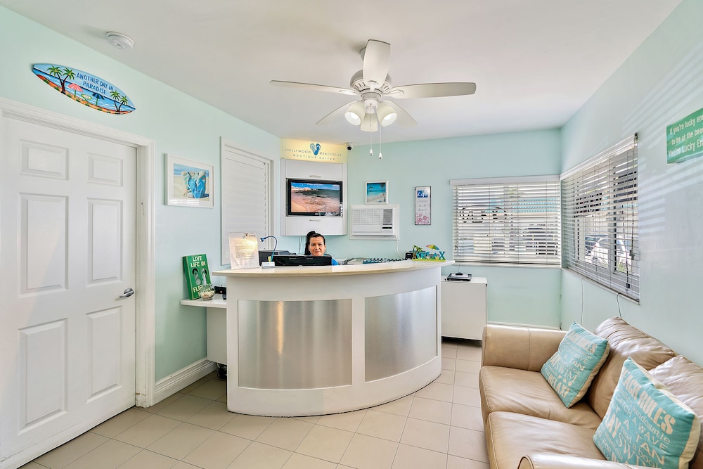 Hollywood Beachside Boutique Suites 10/46