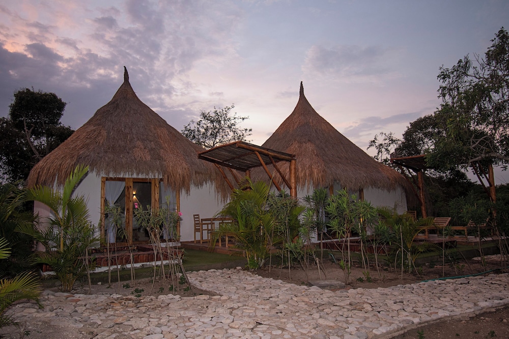 Santuario Beach Hostel 3/48
