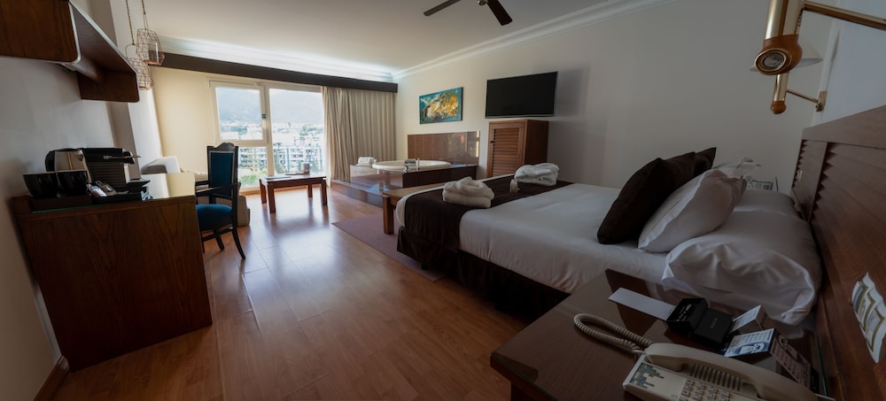 Senator Marbella Spa Hotel 55/76