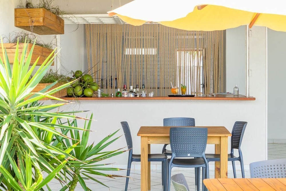 Wave Suites Hotel 53/72