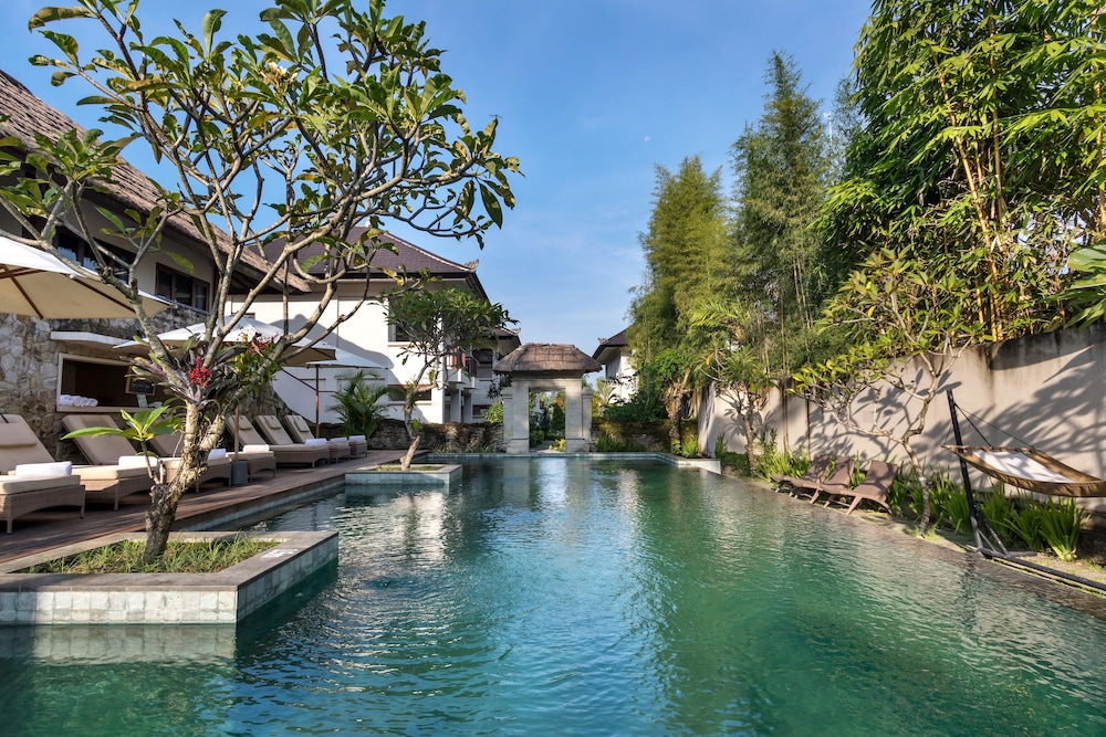 Radha Phala Resort and Spa 65/69