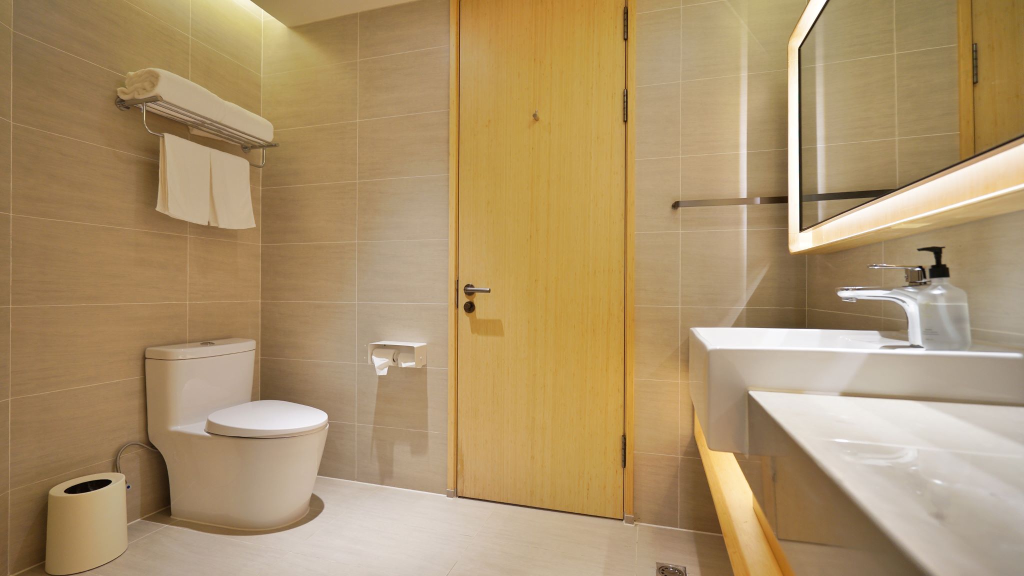 Ji Hotel (Shanghai Hongqiao National Exhibition and Convention Center Huaxiang Road) 26/33