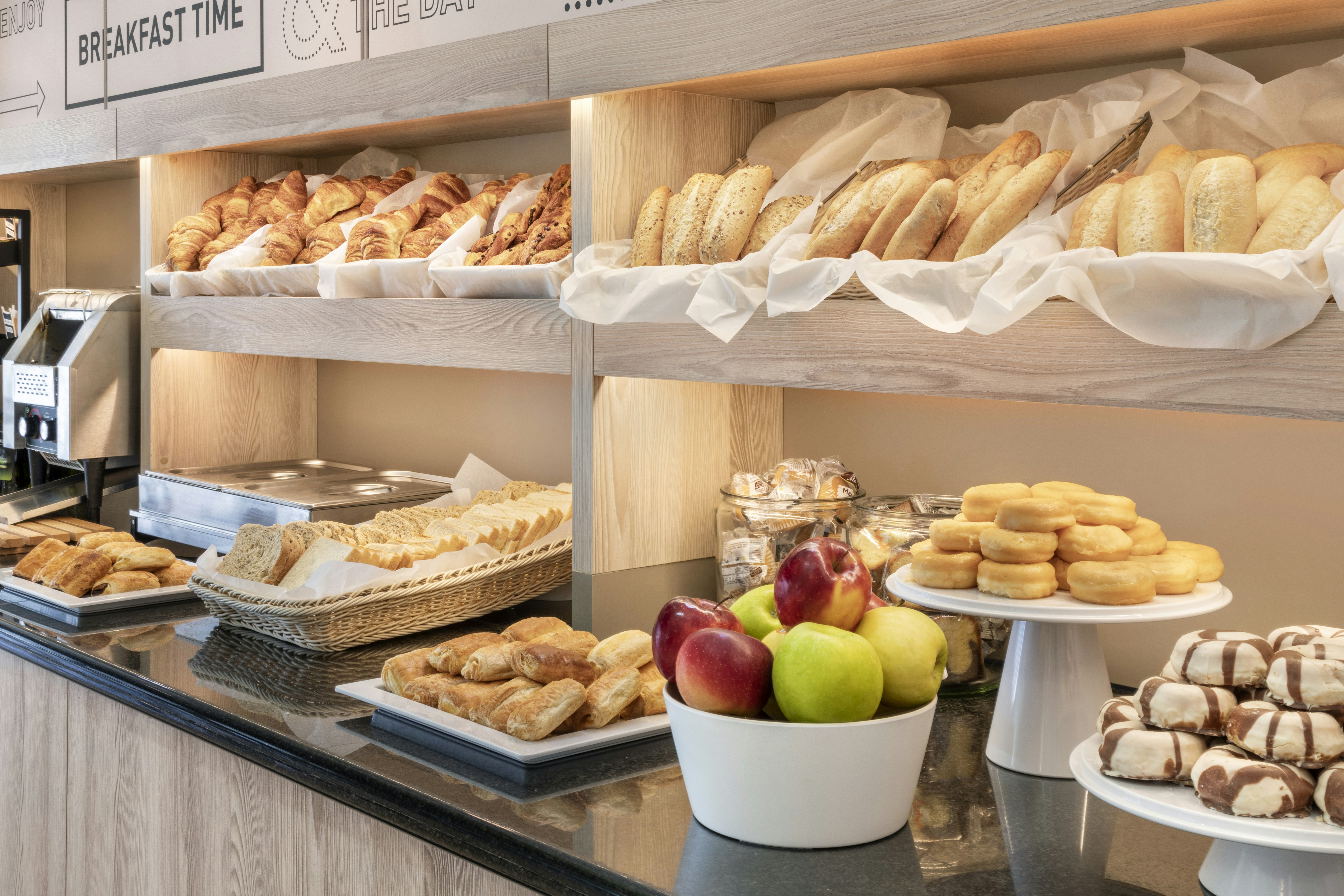 B&B HOTEL Madrid Aeropuerto T4 6/13
