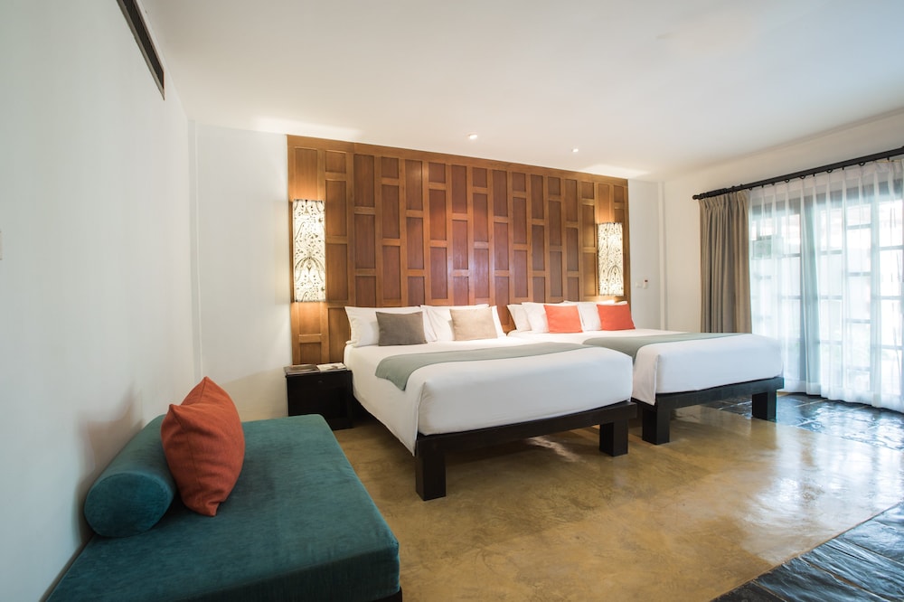 Centara Karon Resort Phuket 40/85