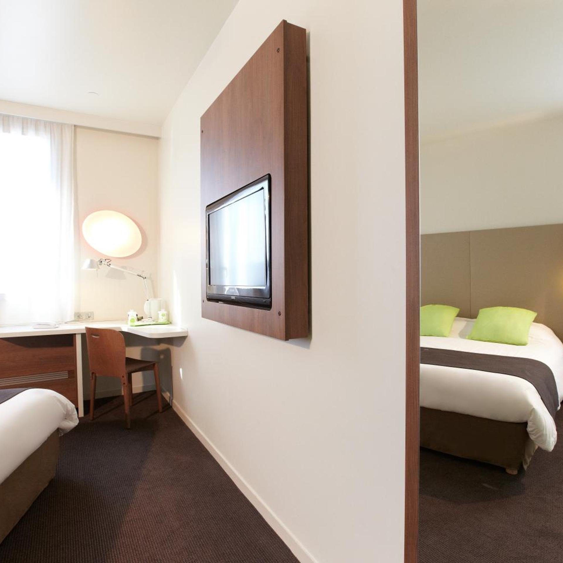 Next Generation, Double Bed، CAMPANILE GUERET 3/10
