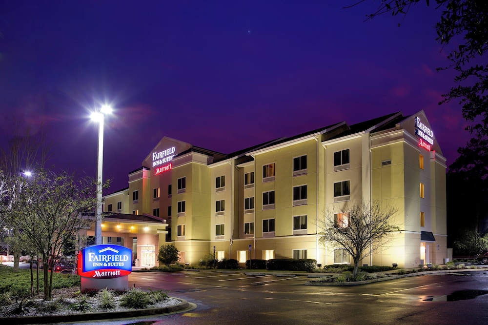 Fairfield Inn And Suites Lake City 2/50