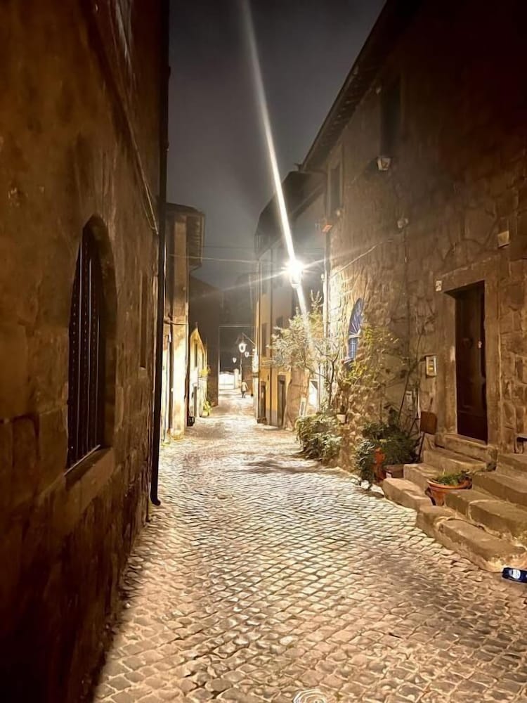 Nazareth Residence 39/40