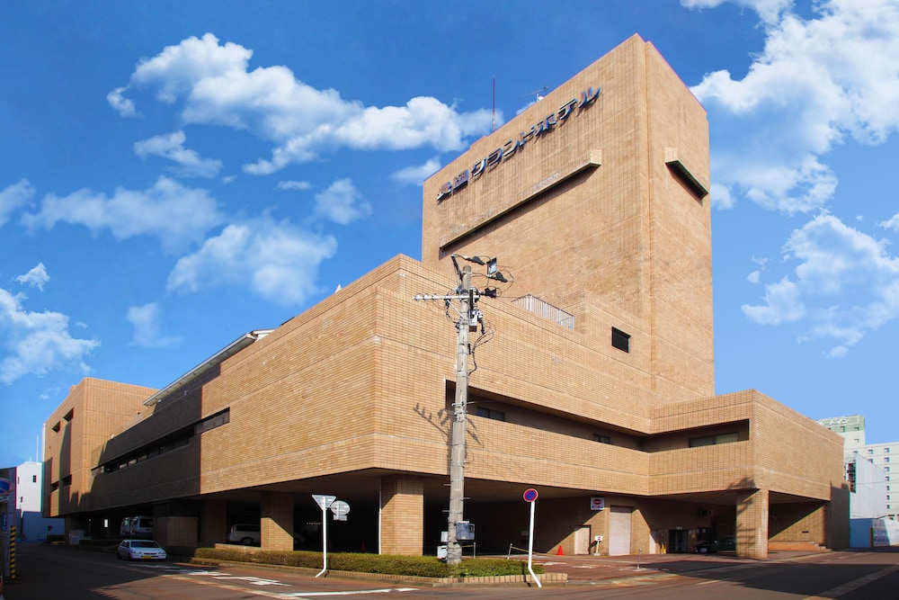 Nagaoka Grand Hotel 3/57