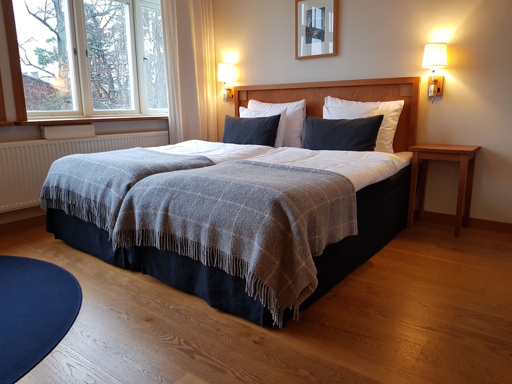 Nynäs Havsbad 9/56