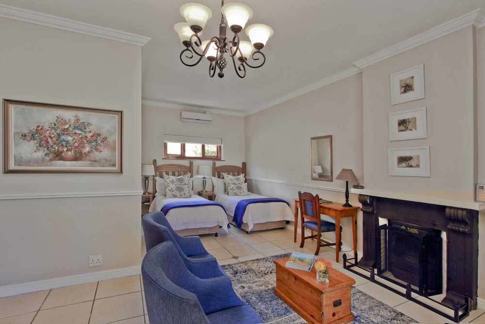 Montagu Vines Guest House 19/50