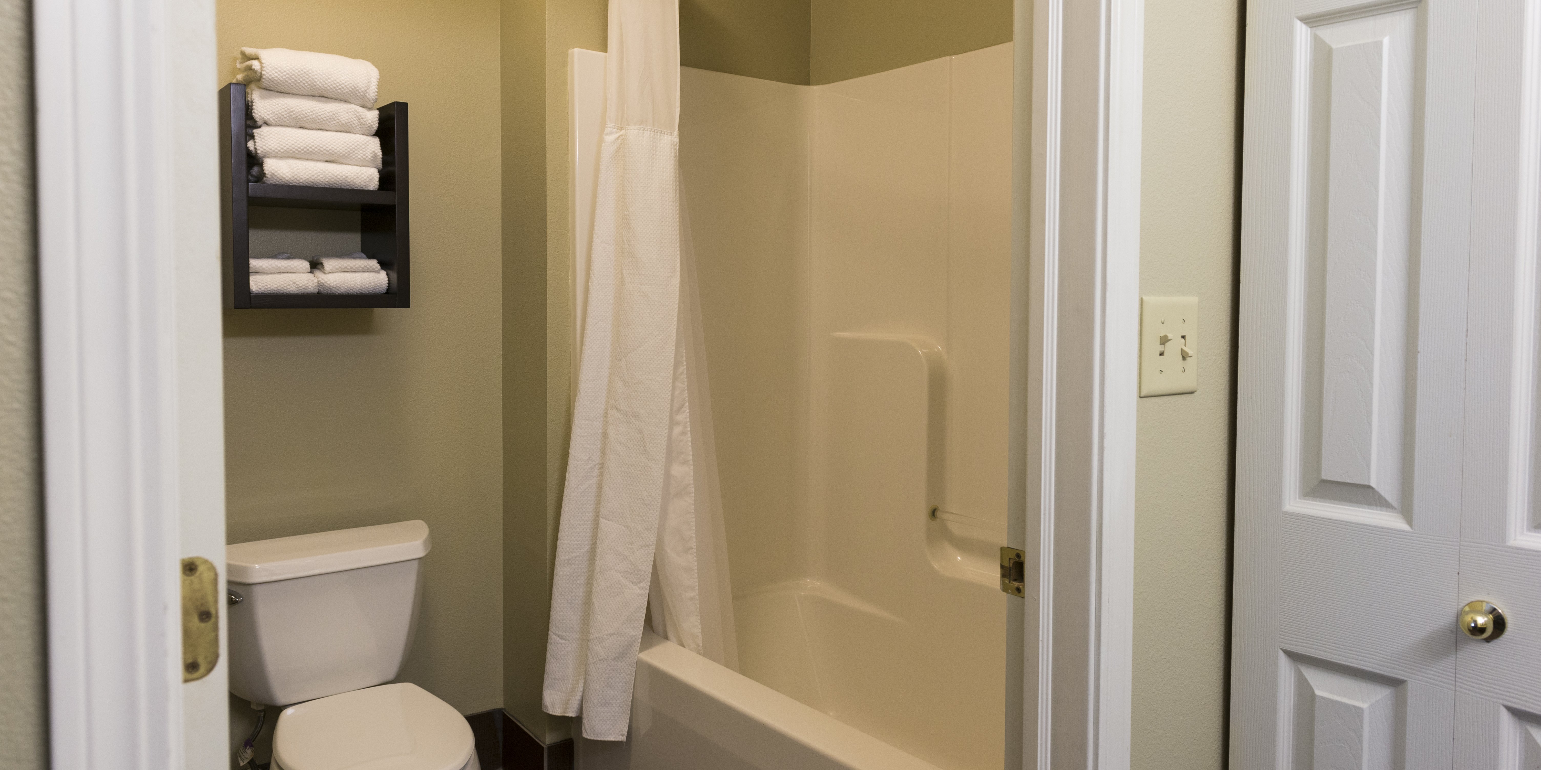 Staybridge Suites Fargo 49/53
