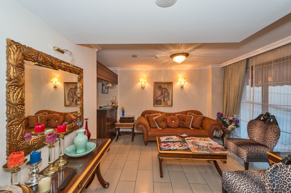 Hotel Daphne 50/64