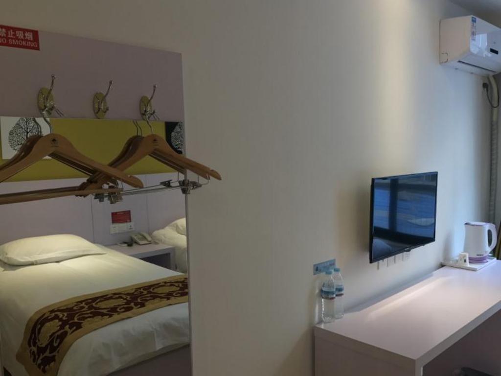 Shell Jinan Gaoxin District Shunhua Road Qilu Software Park Hotel 18/27