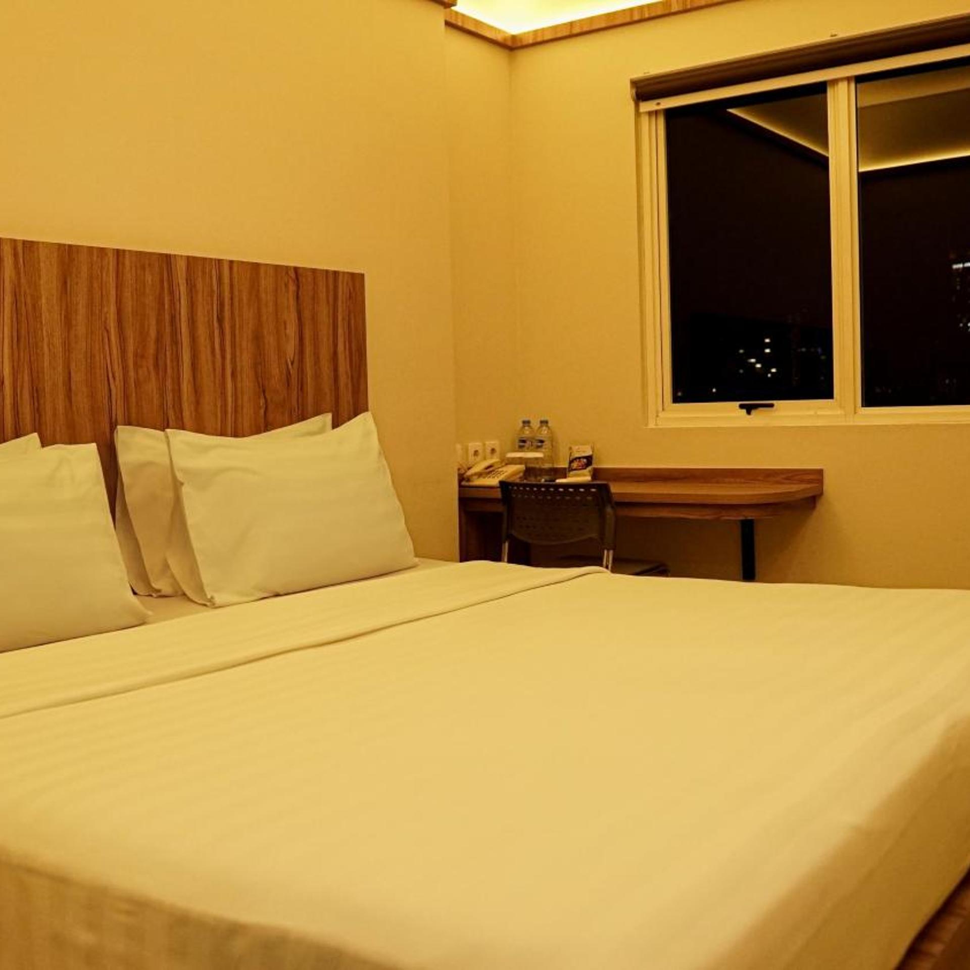 SUPERIOR, DOUBLE BED