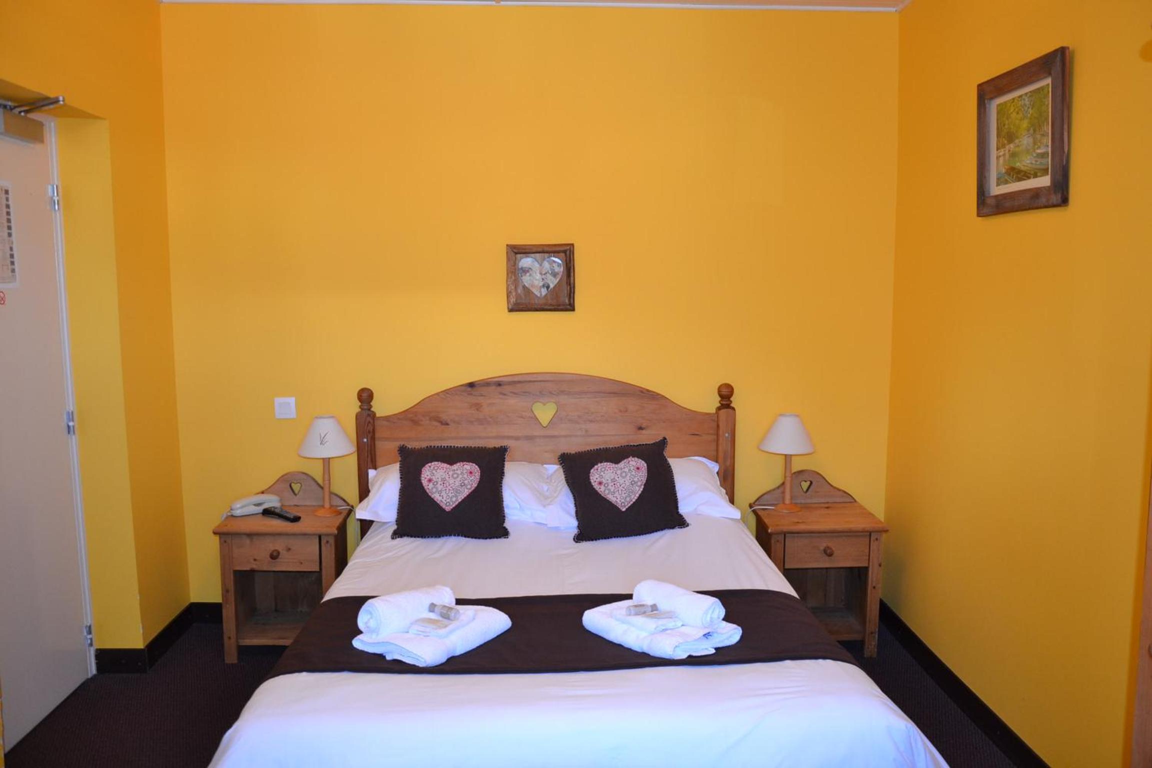 Room, Double Bed, External Bathroom