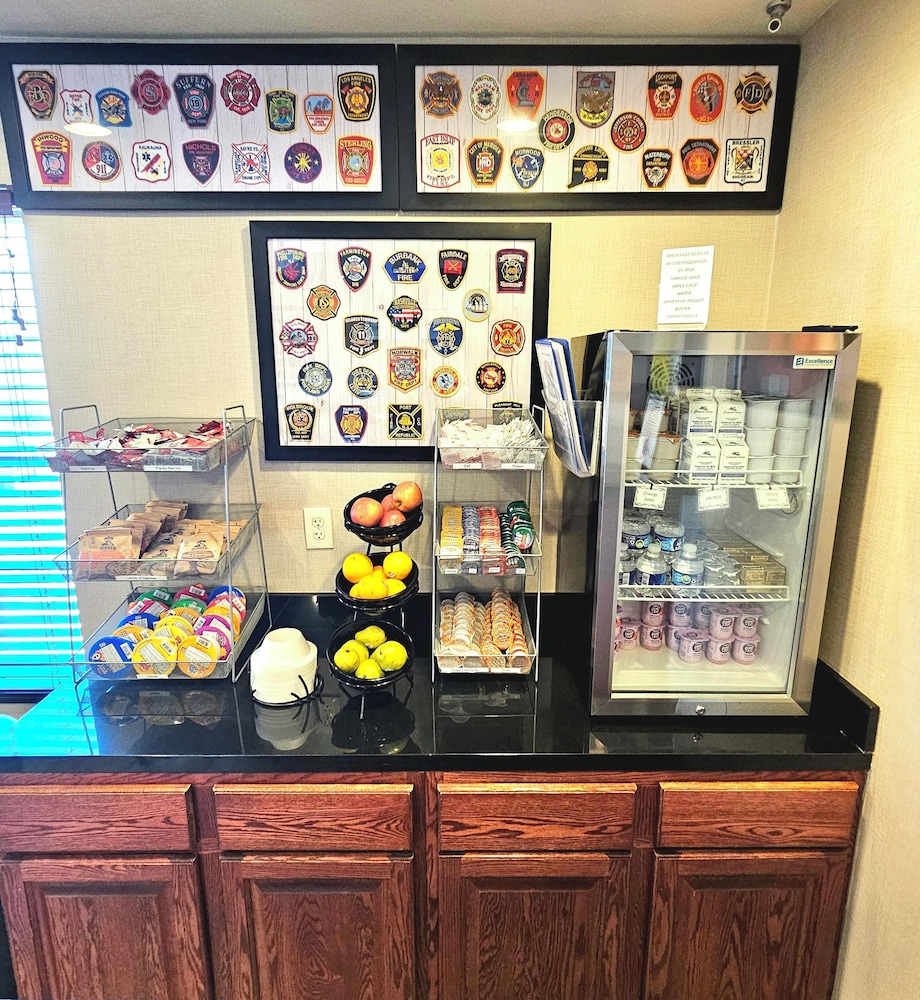 Cobblestone Inn & Suites - Clintonville 18/50
