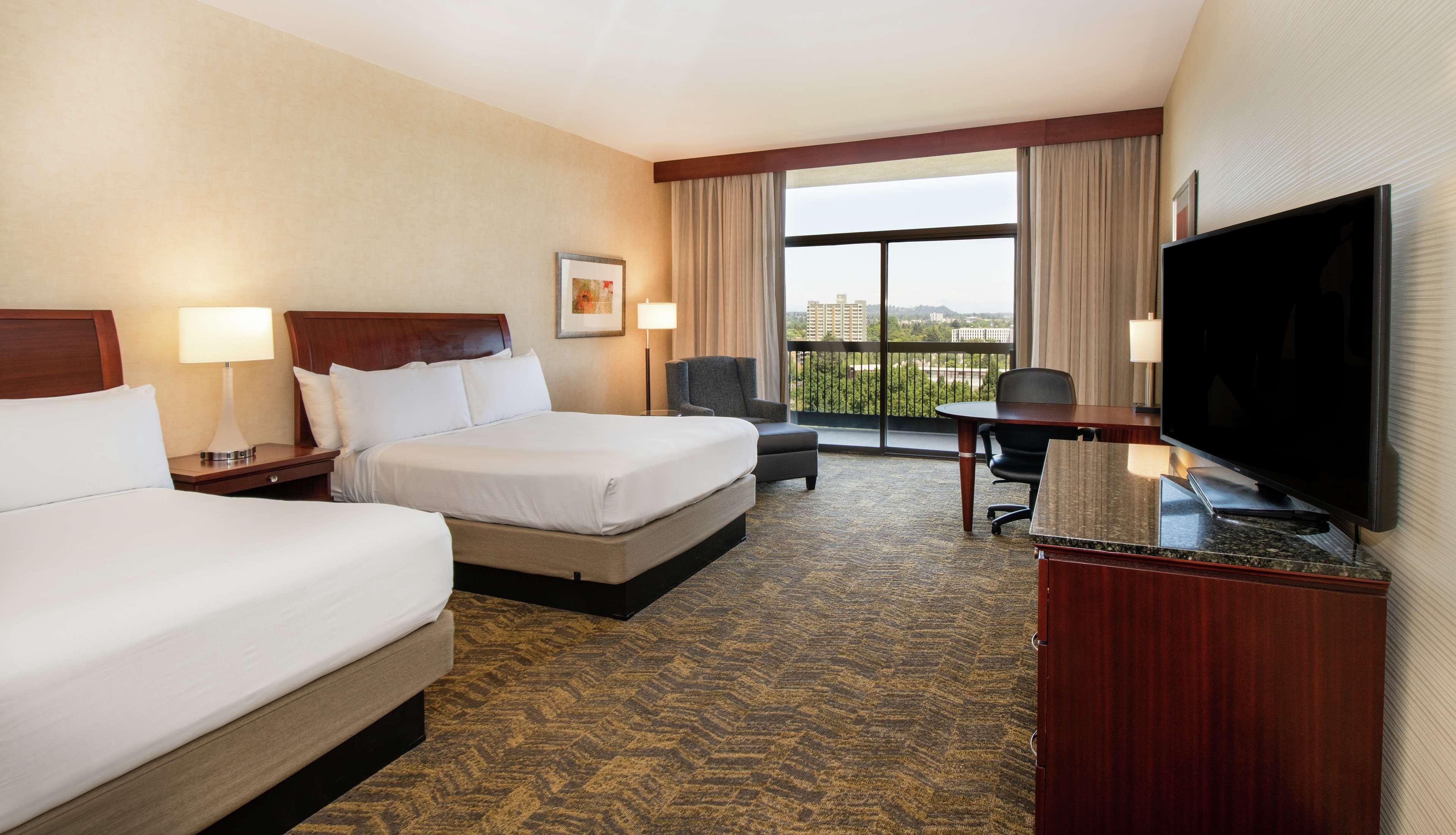 ROOM, 2 QUEEN BEDS, BALCONY, LARGE