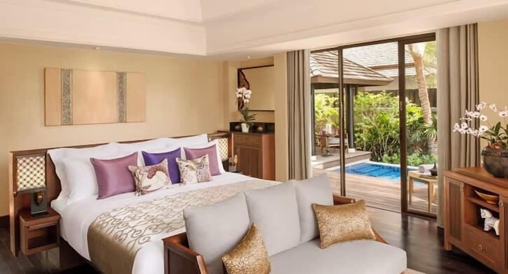 Pool, Sala, Villa, King Bed، Anantara Layan Phuket Resort 3/6