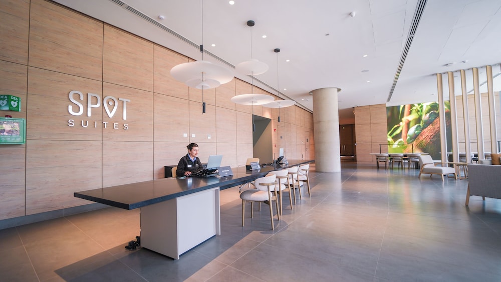 APART HOTEL SPOT SUITES 8/50