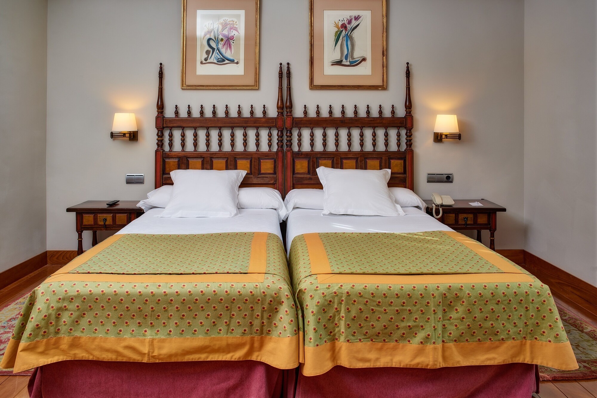 غرفة قياسية بسريرين منفصلين، Parador De Calahorra 5/10