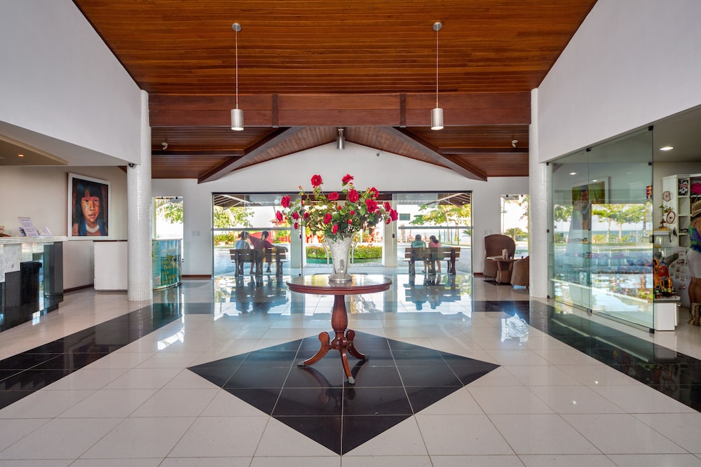 Transoceanico Praia Hotel 8/66