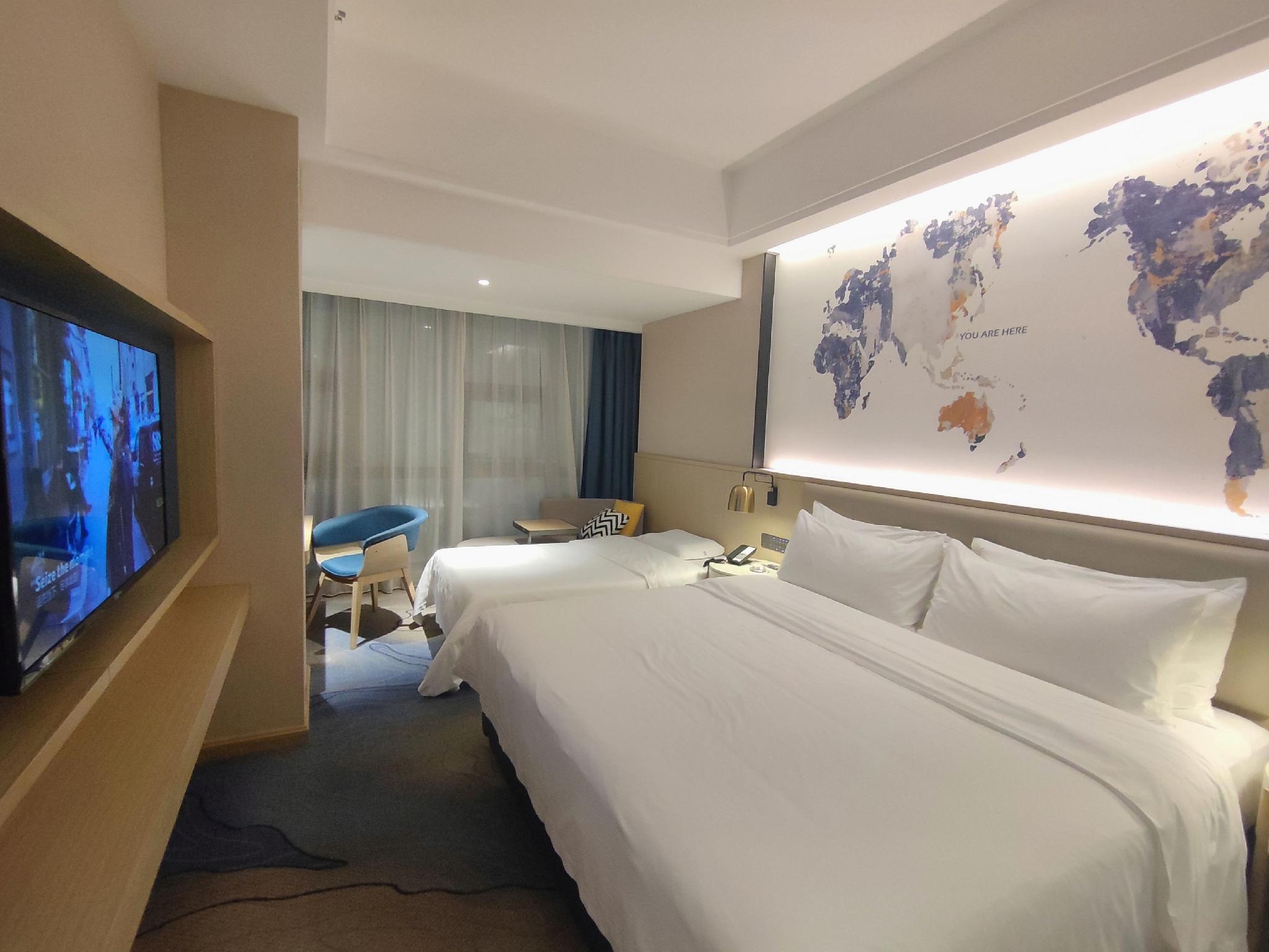Kyriad Marvelous Hotel (Dongguan Huayang Lake University City Store) 24/52