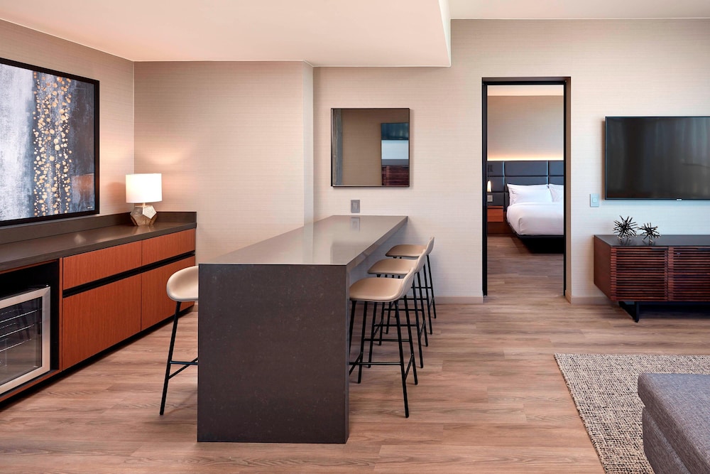 Ac Hotel By Marriott San Jose Santa Clara 44/67