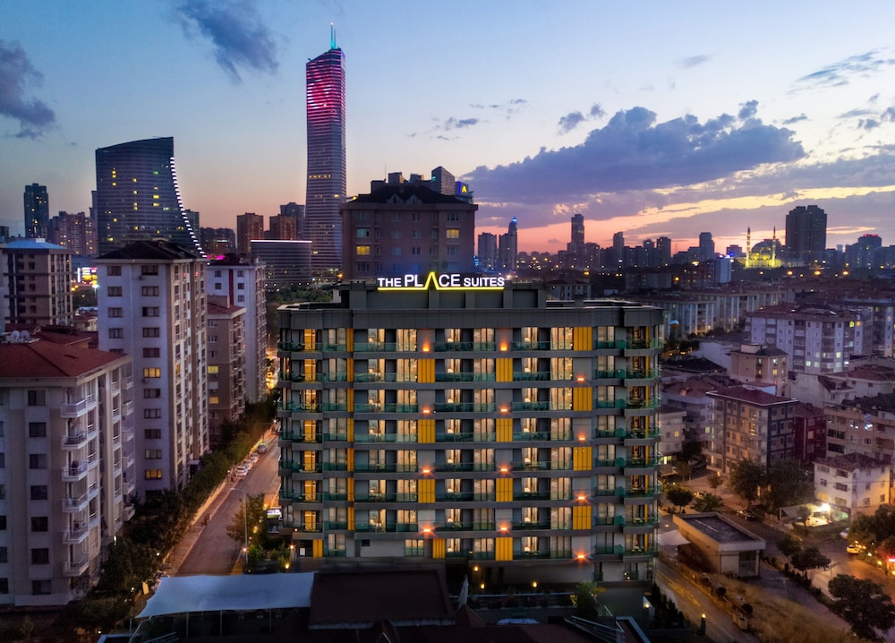 The Place Suites Atasehir 1/30