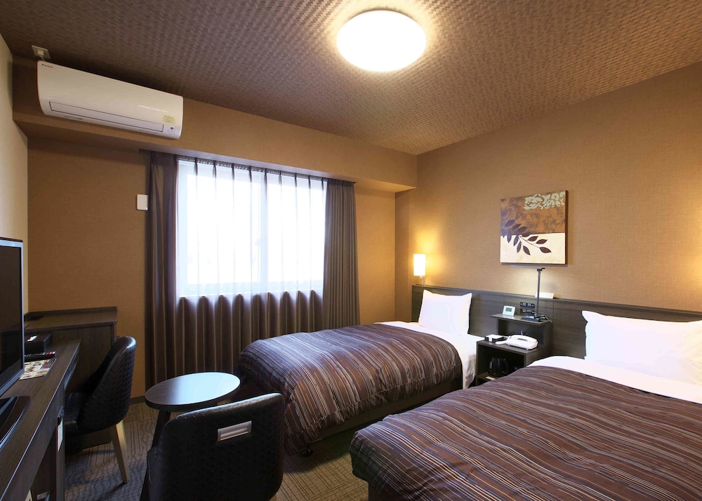 HOTEL ROUTE-INN OSAKA IZUMI 12/37