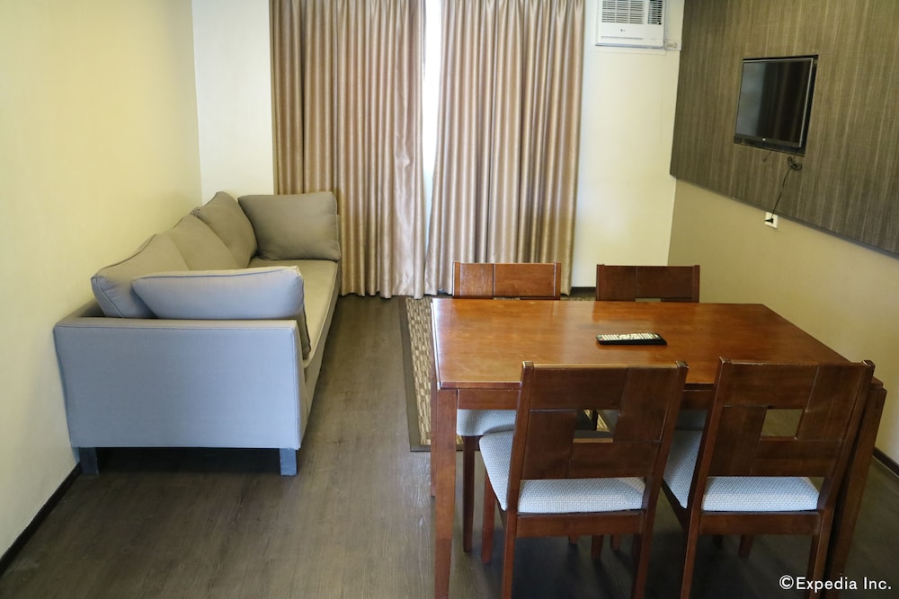 Gt Hotel Iloilo 24/31