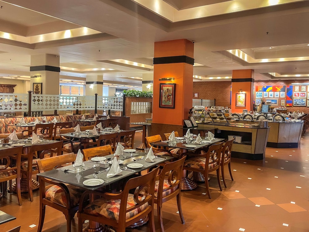 restaurant cafeteria