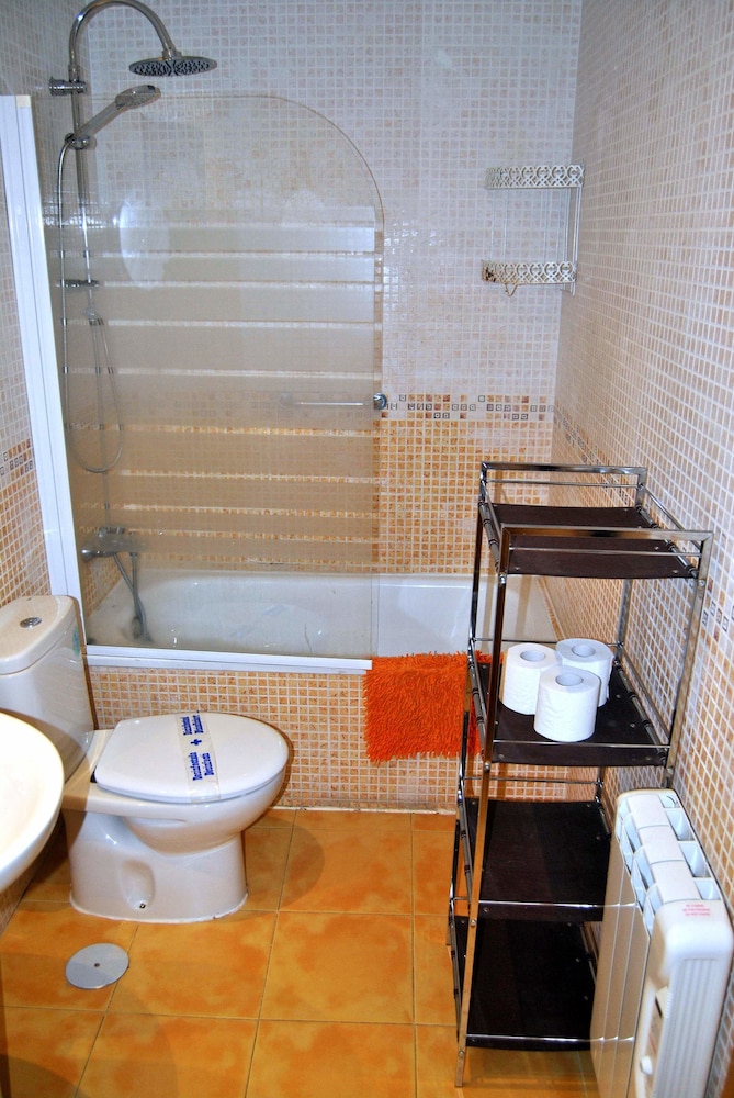 Apartahotel Collarubio 47/50