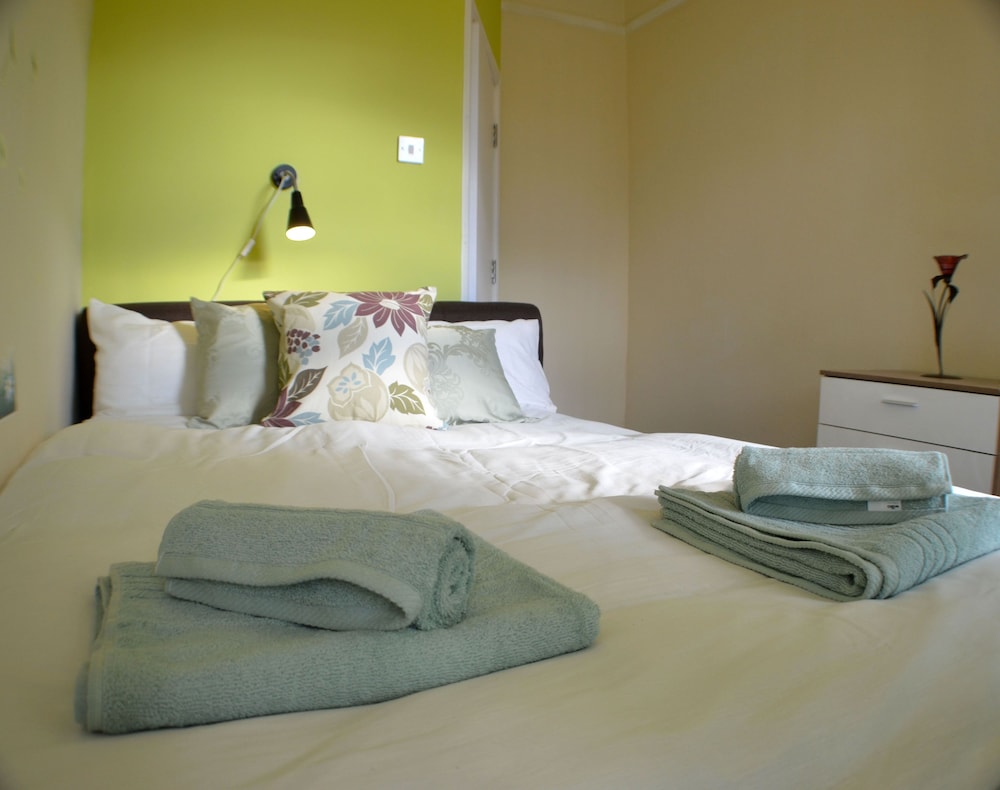 Birchfields Guest House 12/29