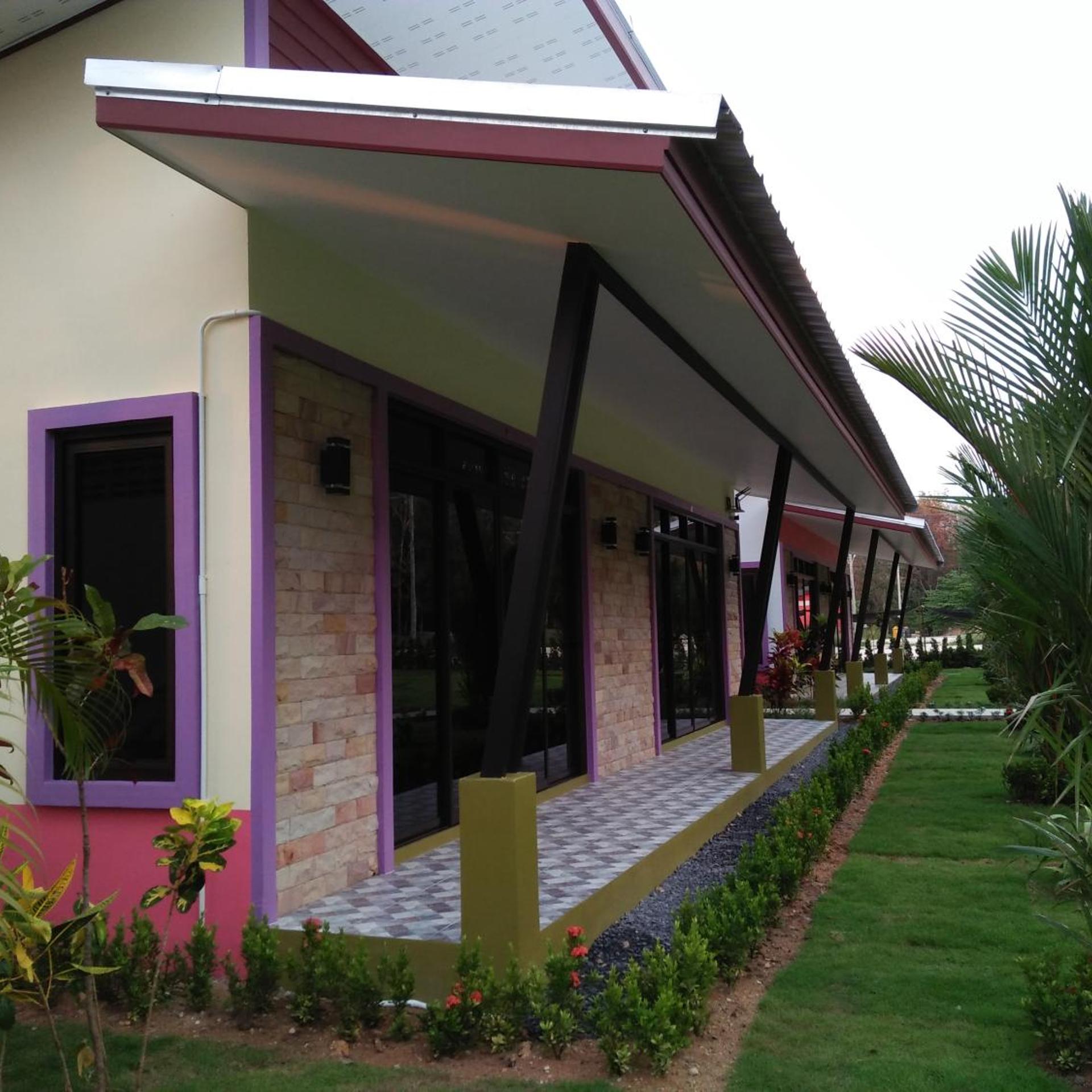 Phuket Sirinapha Resort 1/50